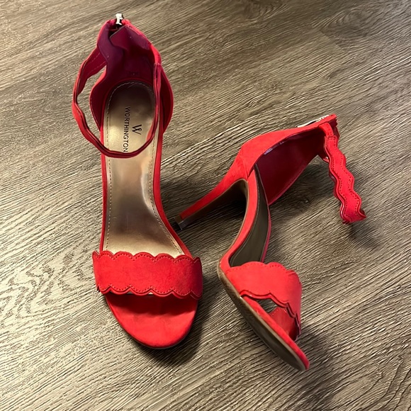 Worthington Swede red heals - Picture 1 of 4
